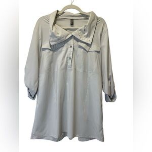 Mountain HardWear Elegant pale blue /White Women's Top size L/XL